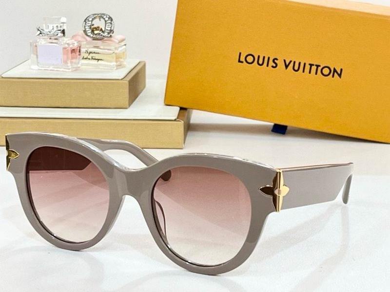 LV Sunglasses 137